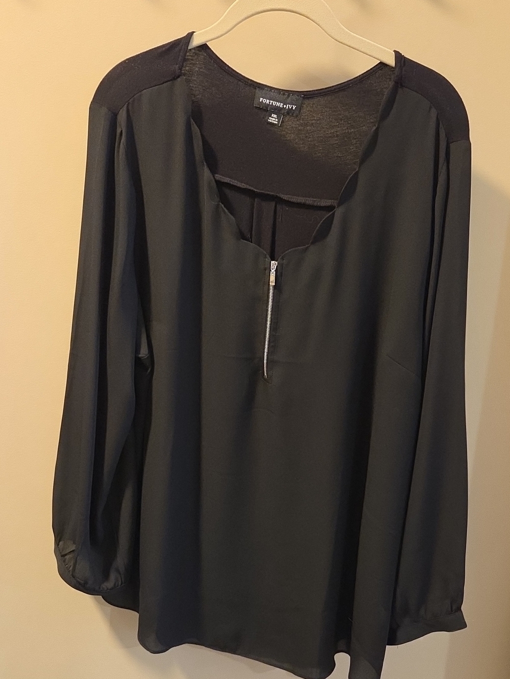 Fortune + Ivy Black Long-Sleeve Zip-Neck Blouse